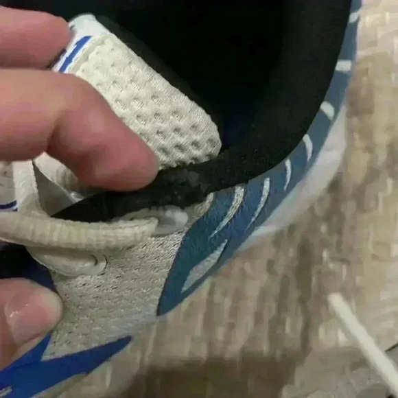 Puma LaMelo Ball Subject 01 Lo - White/Bluemazing - Picture 3 of 6